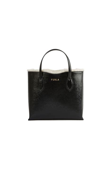 bolsos prada las rozas village|las rozas boutiques.